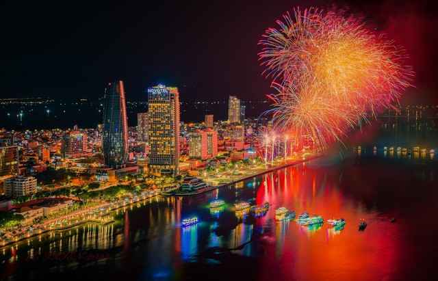 Lễ Hội Pháo Hoa Đà Nẵng 2025 – Trải Nghiệm Không Thể Bỏ Lỡ Trong Mùa Hè Này!